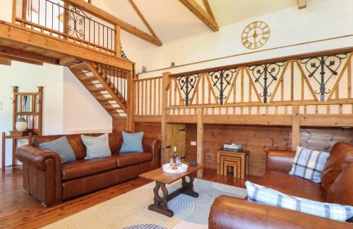 Mullion House | Bert's Barn