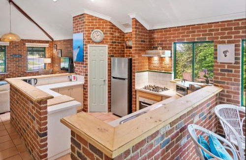 Dunsborough House | Berties Beach House