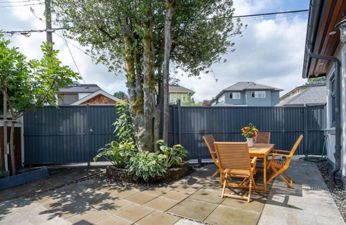 Arbutus Ridge House | Best Coach House On the West Side of Vancouver