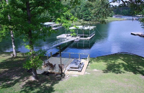 Jasper House | BEST DEAL on SMITH LAKE/Level/Convenient/Great Beautiful View