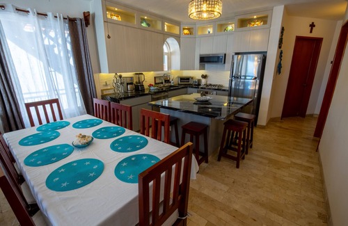 Cozumel Condo | BEST IN PARADISE! NEWLY REMODELED PENTHOUSE WITH PRIVATE ROOFTOP TERRACE!