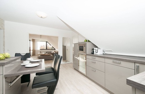 Halstenbek Apartment | Best location 5 stars from DTV conveniently located luxury new