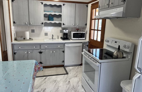 Wall House | Best Location In Belmar