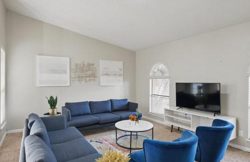 Northeast Carrollton House | Best of Carrollton - Pool Luxury Patio and More