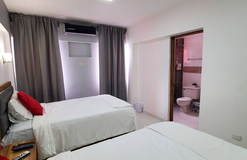 Boca Chica Hotel | ♥ Best Price♥5 minutes walk to Boca Chica Beach