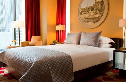 Downtown Chicago Hotel | Best Value, Quality Stay! Pet-Friendly Property, Close to Water Tower Chicago!