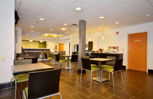 Commerce Hotel | Best Western Commerce Inn