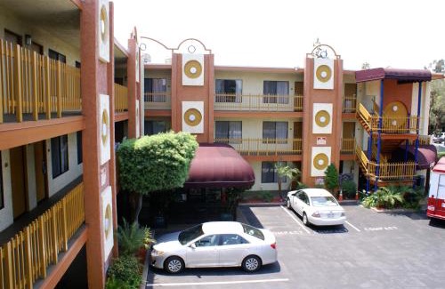 Anaheim Resort Hotel | Best Western Courtesy Inn Hotel - Anaheim Resort at the Park