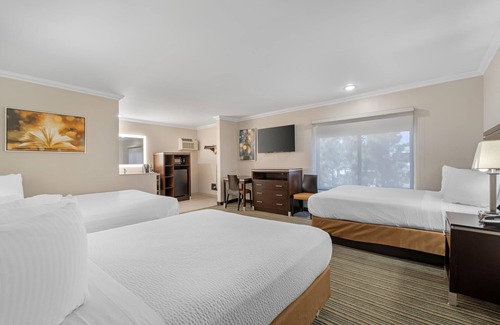 Anaheim Resort Hotel | Best Western Courtesy Inn Hotel - Anaheim Resort at the Park