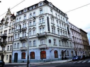 Nove Mesto Hotel | Best Western Hotel Moran