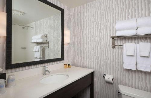 Newport Hotel | Best Western Plus Agate Beach Inn