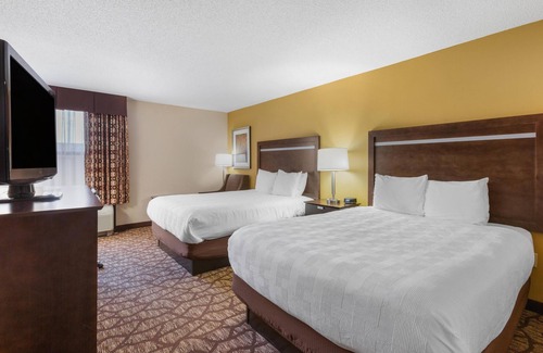 Nashville Hotel | Best Western Plus Belle Meade Inn & Suites