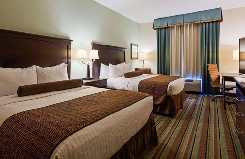 Leesburg Hotel | Best Western Plus Chain of Lakes Inn & Suites