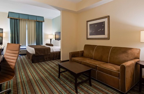 Leesburg Hotel | Best Western Plus Chain of Lakes Inn & Suites