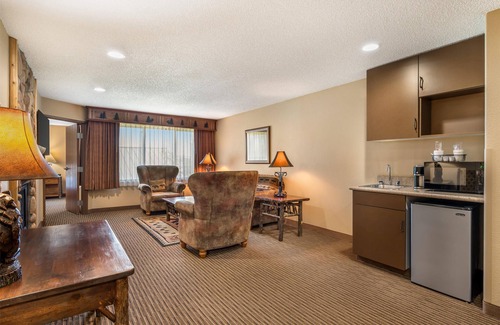 Billings Hotel | Best Western Plus Kelly Inn & Suites