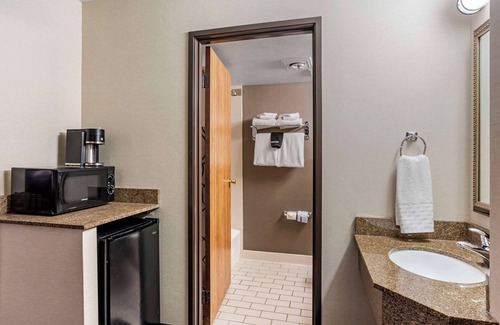 Kimball Junction Hotel | Best Western Plus Landmark Inn