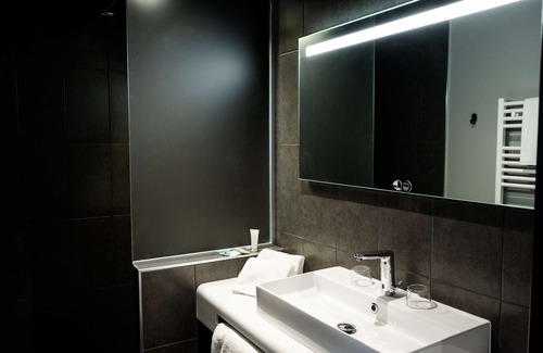 Colomiers Hotel | Best Western Plus Le Canard Sur le Toit