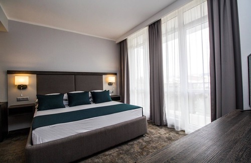 Sunny Beach Hotel | Best Western Plus Premium Inn