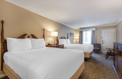 Santee Hotel | Best Western Plus Santee Inn