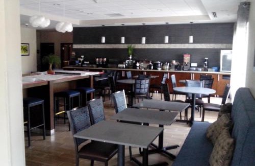 Nashville Hotel | Best Western Plus Sunrise Inn