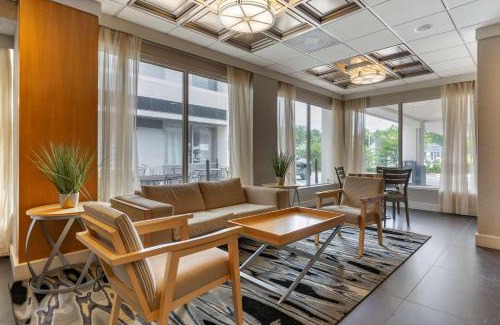 Winston - Salem Hotel | Best Western Plus University Inn