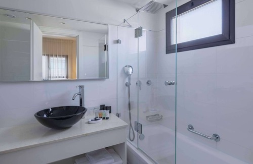 Tel Aviv Promenade Hotel | Best Western Regency Suites