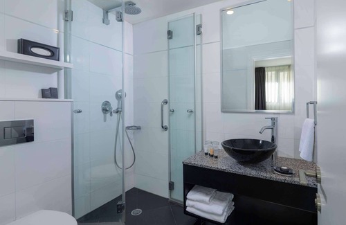 Tel Aviv Promenade Hotel | Best Western Regency Suites