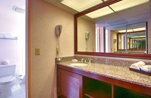 East Boca Raton Hotel | Best Western University Inn