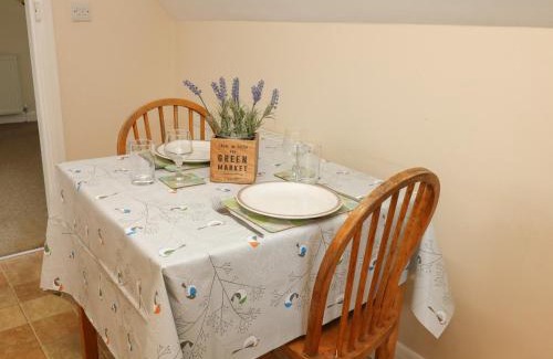 Calver Apartment | Bethany B