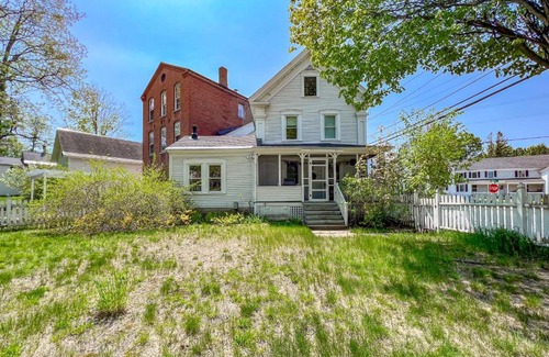 Bethel House | Bethel Village Getaway