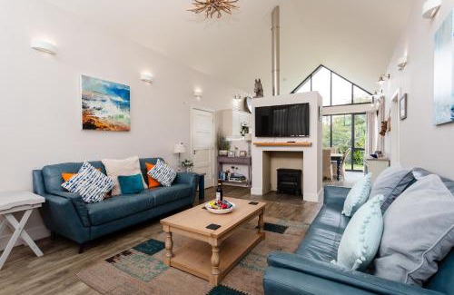 Bamburgh House | Betony