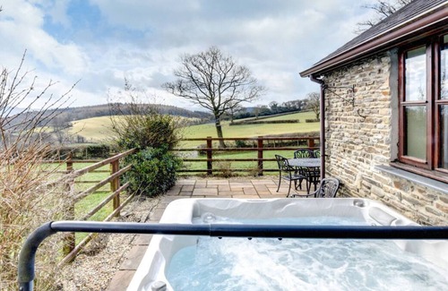 Silian Other | Beudy Bach in the beautiful Lampeter