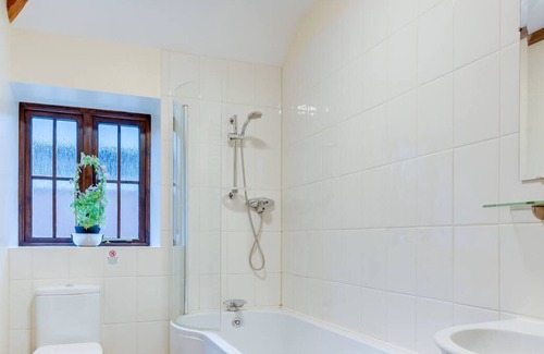 Llanfair Caereinion House | Beudy'r Copa in the beautiful Newtown