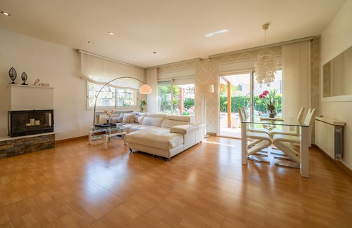 Condado del Jaruco Villa | BEVERLY HILLS LUX, SWIMMING POOL WITH GARDEN, DESIGN VILLA, URBANIZATION