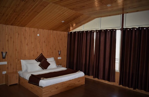 Sandoa Hotel | Beyond Stay Tikker Narkanda Cottage