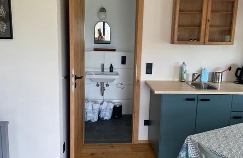 Breitbrunn a. Chiemsee House | Bezauberndes Tiny House im Grünen