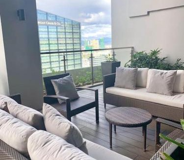 Bonifacio Global City Apartment | BGC Cosy Hotel Vibe Uptown Parksuites Studio