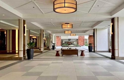 Kapitolyo Apartment | BGC-Ortigas Link Condo