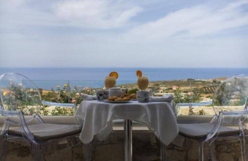 Agia Pelagia Apartment | BH162 - C - Suite Heraklion