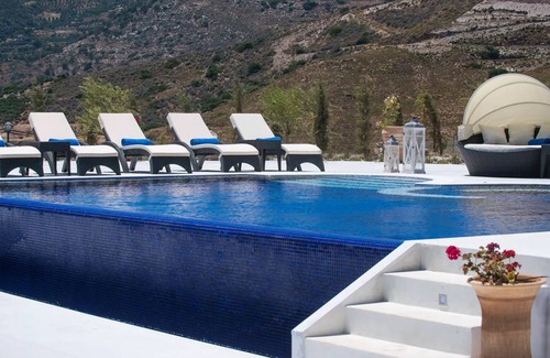Achlada Villa | BH237 - R - Villa Heraklion