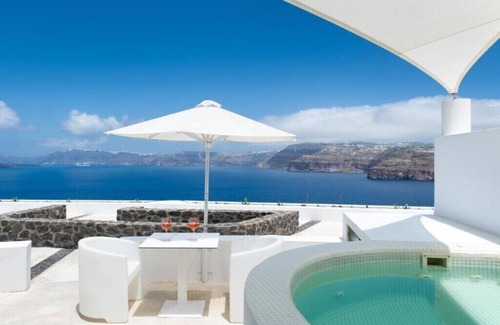 Akrotiri Apartment | BH977 - C - Suite Santorini