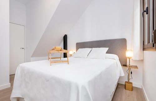 San Andres-San Pablo Apartment | BHost - Regina VI