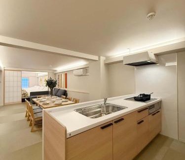 Hatsukaichi Apartment | bHOTEL Miyajima Omotesando - Sacred Island Stay 21