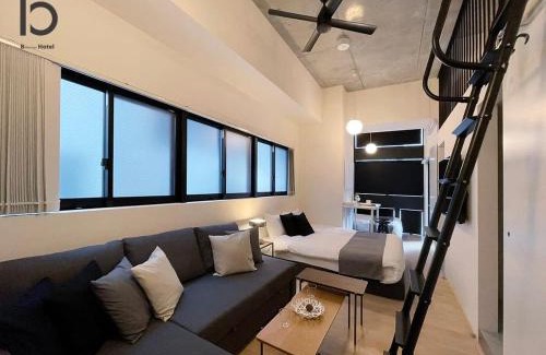 Hiroshima City Centre Apartment | bHOTEL Nekoyard - Loft Studio 5 Min Walk to Peace Park