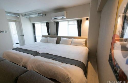 Naka Ward Apartment | bHOTEL Origaminn 701 - 5 mins PeacePark