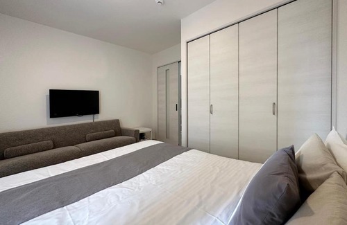 Onomichi House | bHOTEL Yutori - 1BR Apartment in Onomichi for 3 Ppl