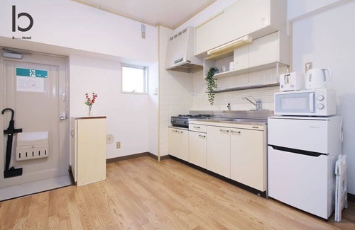 Hiroshima City Centre Apartment | bHotel135 1 BR for 4 ppl mins walk to Peace Park