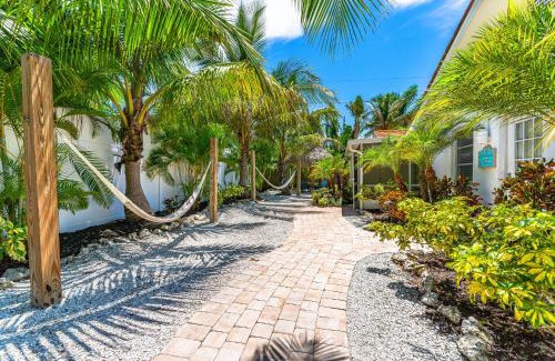 Siesta Key Villa | Bianco Sands By Beachside Management
