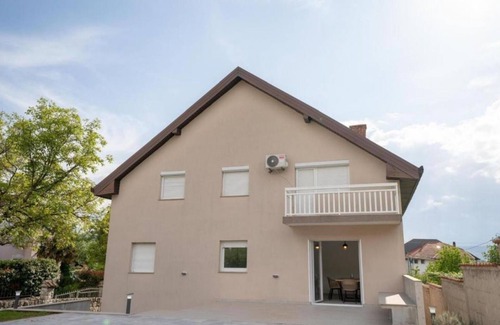 Blagaj Apartment | Biba’s Place - Apartment with Swimming Pool