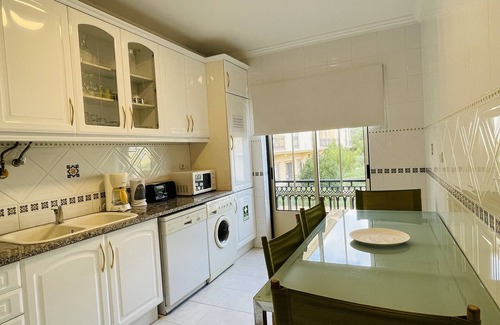 Oura Apartment | Bicos 101 CIP
